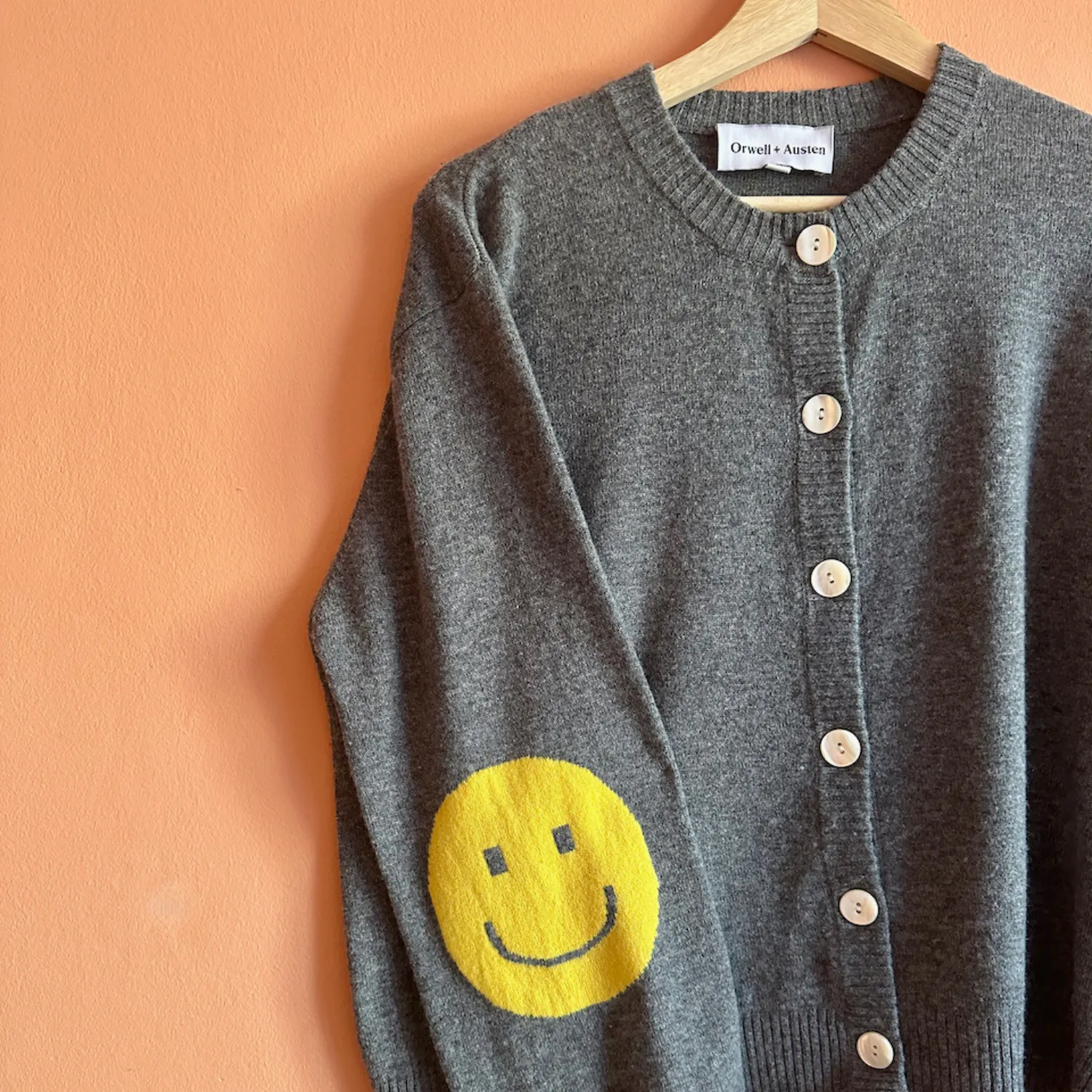 Charming Smile Patch Knit Cardigan - Cozy and Stylish